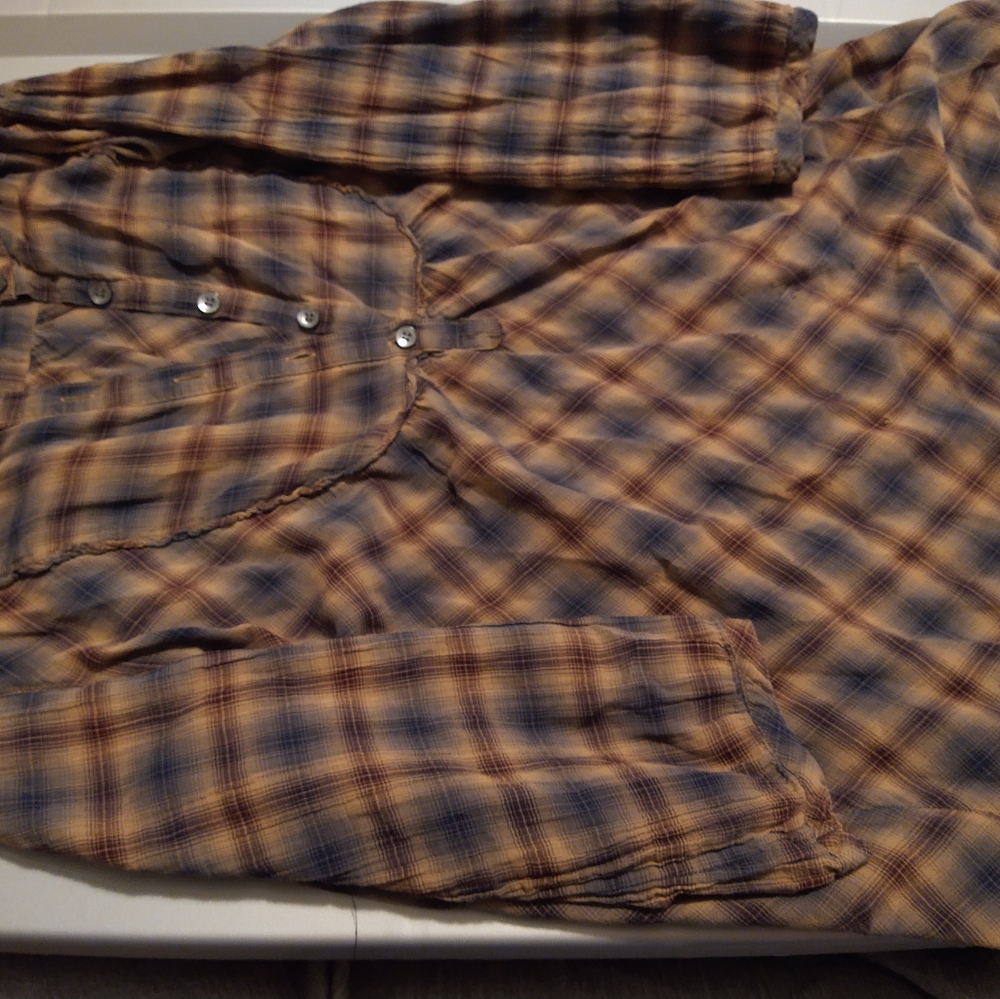 Women's large Liz Claiborne top